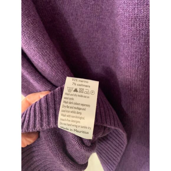 John Lewis Men Wool & Cashmere Blend Purple Sweater V Neck Size Large - Picture 4 of 5